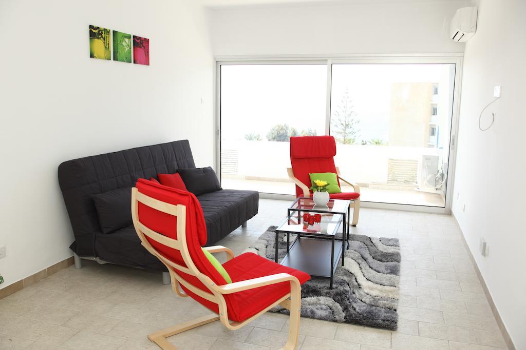 Anemos Apartments Limassol Ruang foto